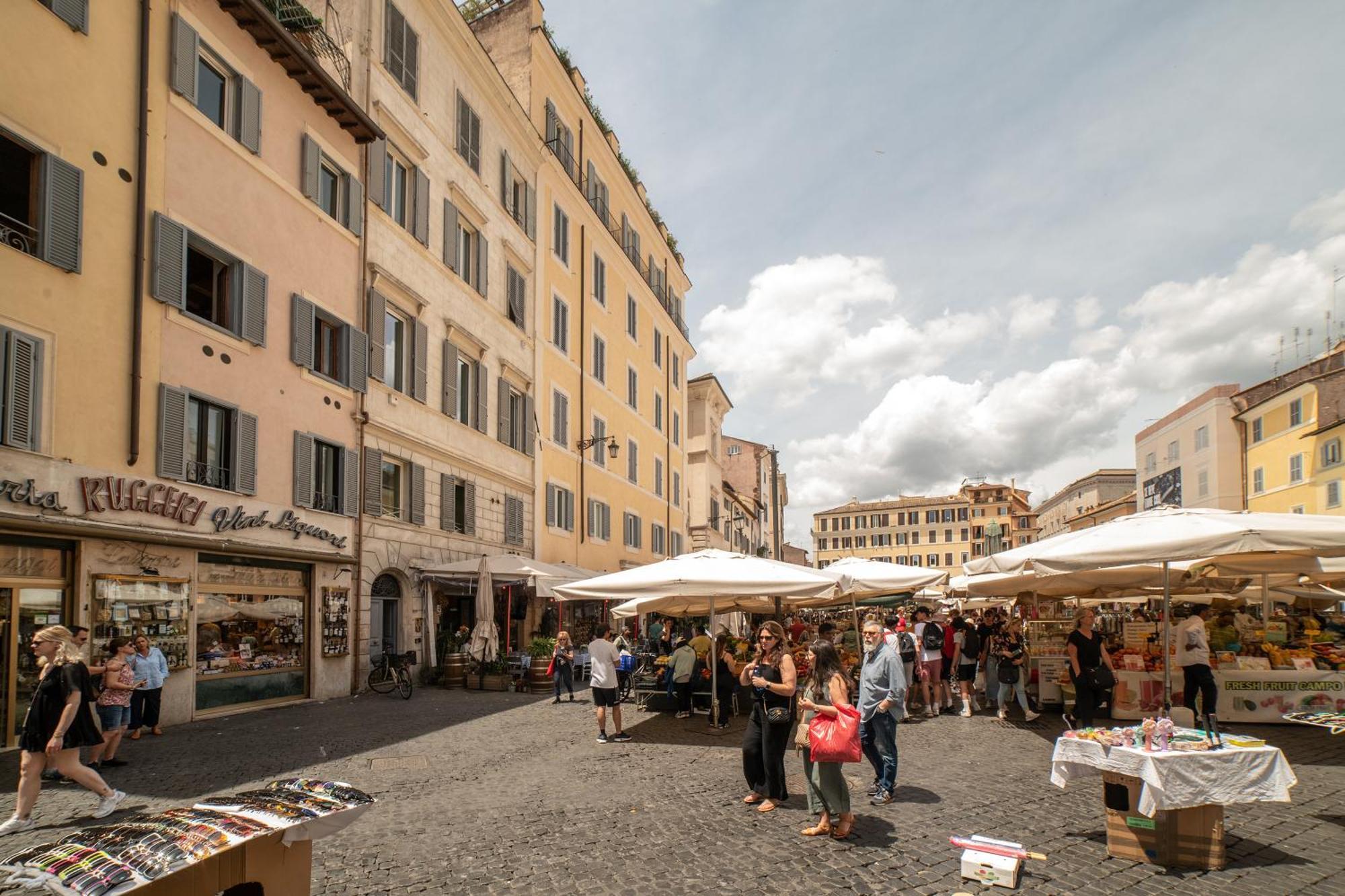 Campo De Fiori Apartamento *